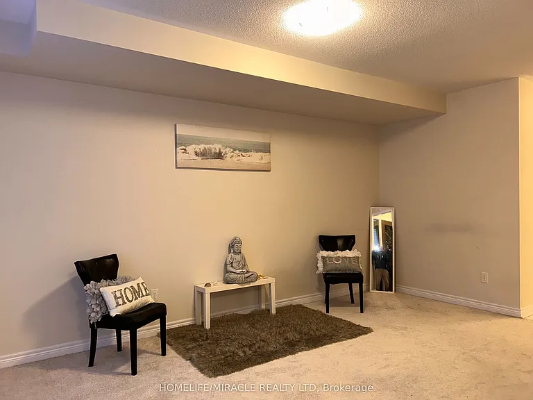 197 Mumbai Dr — Photo 5