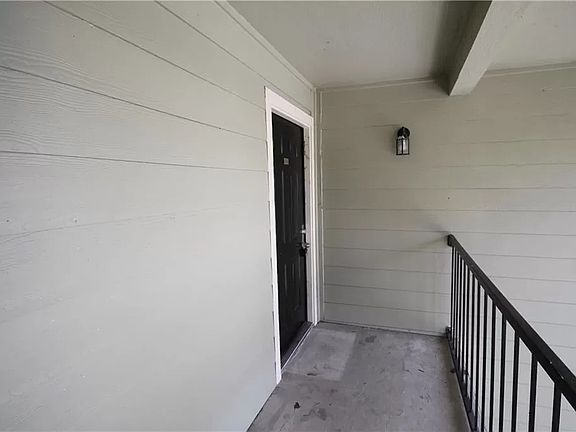 3rd image of 2550 N Alafaya Trl APT 9304