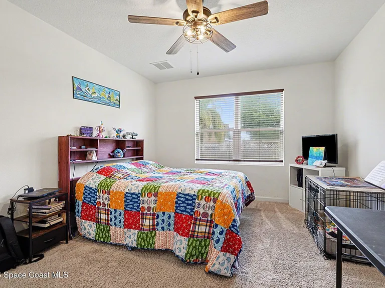 1563 Leeward Ave SE — Photo 20