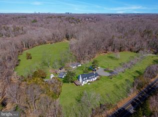 10728 Vale Rd, Oakton, VA 22124