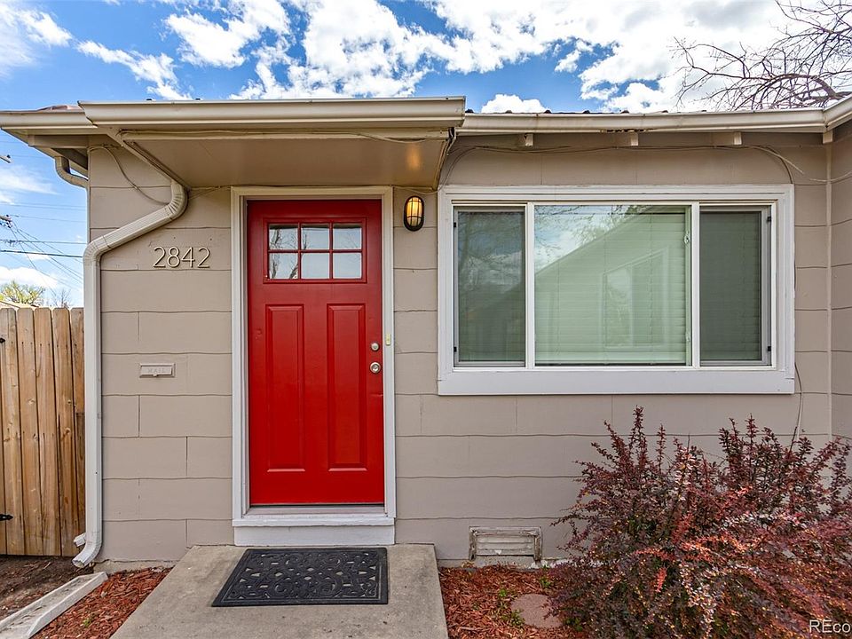 1st image of 2842 W 1st Avenue