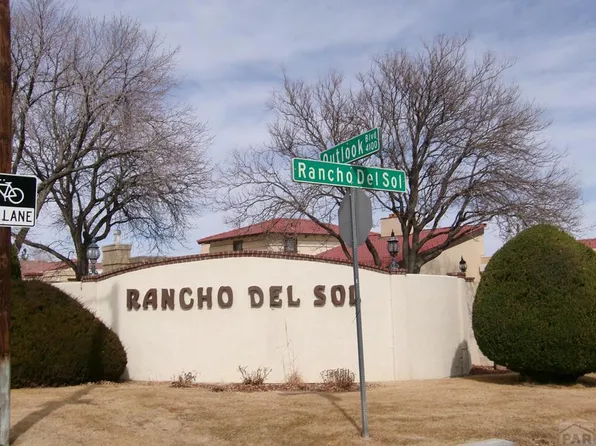 1404 Tierra Berienda, Pueblo, CO 81008