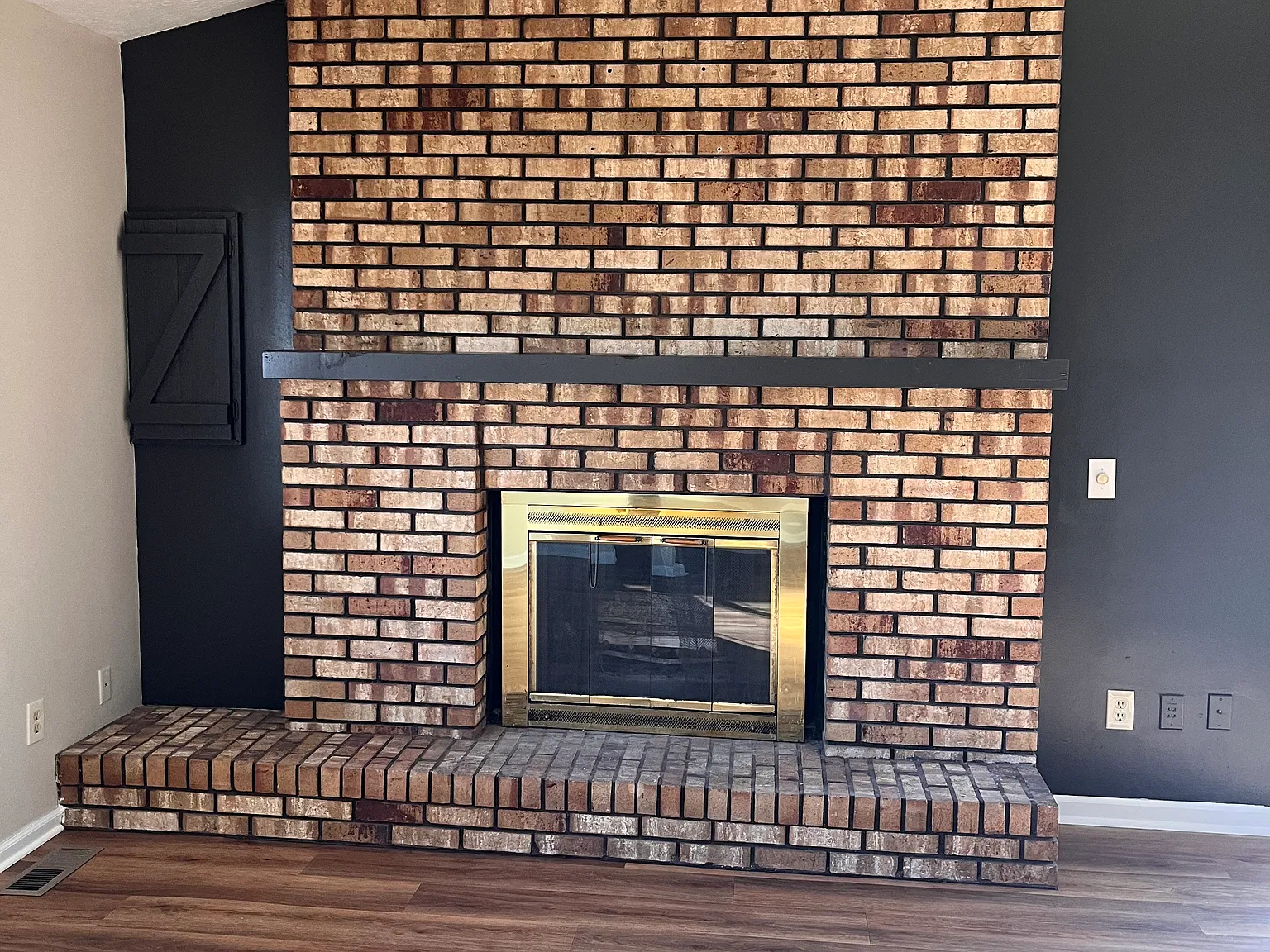 3 bed, 1056 sqft, $1,595 — Photo 3