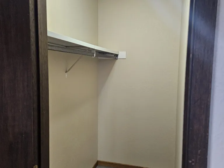 upper closet 2