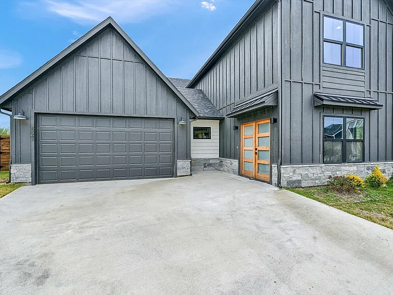 521 Saucer Dr — Photo 7