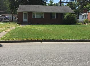 405 Penley Ave, Sandston, VA 23150