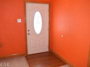 511 W Oakland Ave, Bloomington, IL