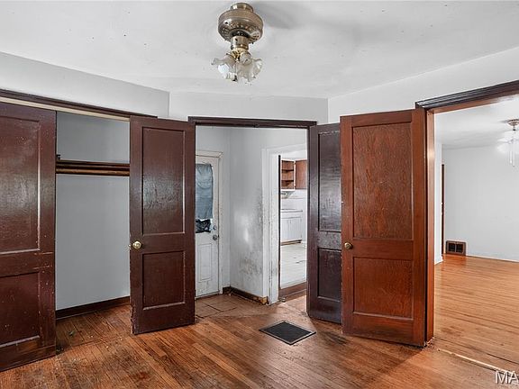 3rd image of 4117 Begg Blvd