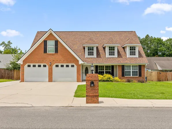 237 Sweet Birch Dr, Rossville, GA 30741