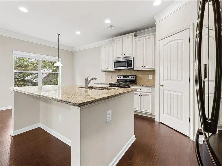 3368 Woodward Down Trl — Photo 16