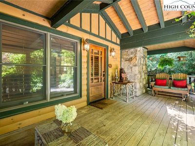 5274 US Highway 221, Blowing Rock, NC, 28605