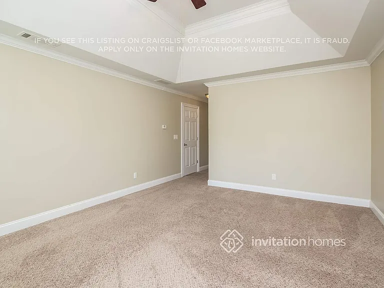 435 Clubfield Dr — Photo 12