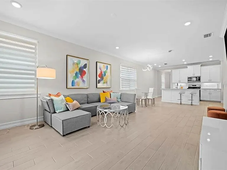 245 Teramo Way — Photo 3