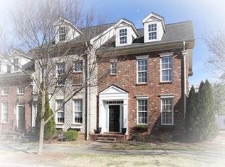 9706 Longstone Ln, Charlotte, NC 28277