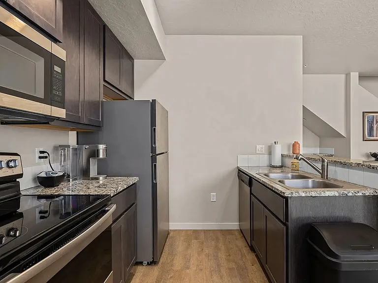 7353 N Lucy Rose Ln — Photo 5