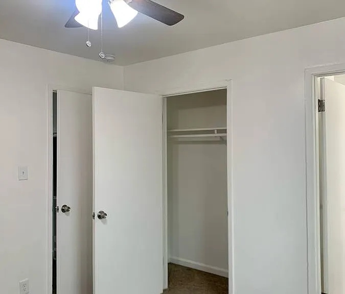 Maple Palms Apartments — Photo 6