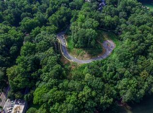 1586 Clifton Rdg NE, Atlanta, GA 30307