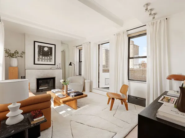 30 W 90th St #Phb, New York, NY 10024