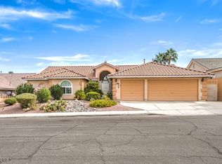 904 Little Raven St, Henderson, NV 89002