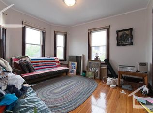17 Portsmouth St #399, Brighton, MA 02135