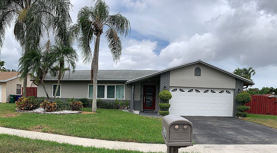 2nd image of 5131 NW 31st St