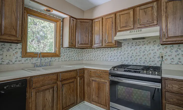 1440 Jamaica Dr — Photo 7
