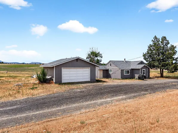 825 NE Loucks Rd, Madras, OR 97741