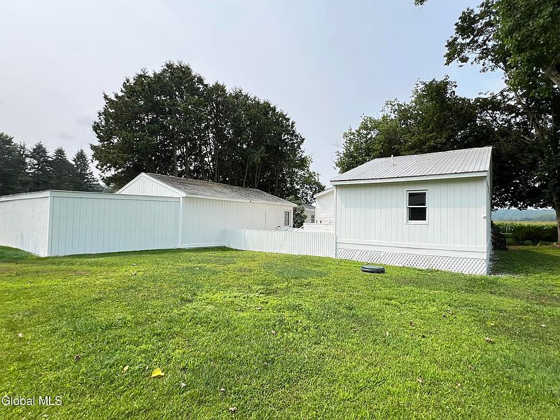 5th image of 66 Plains Road