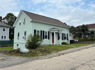 8 Bates Ave, Coventry, RI 02816