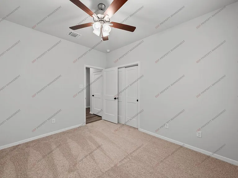 2034 Zabcikville Dr — Photo 13