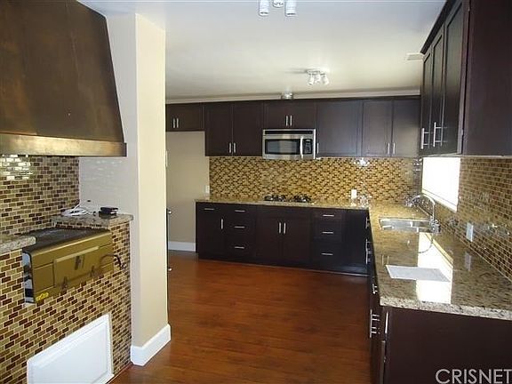 3rd image of 3007 Elvido Dr