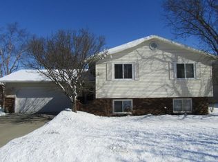 5700 Silas Dent Rd NW, Rochester, MN 55901