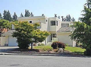 343 12th Pl N, Edmonds, WA 98020