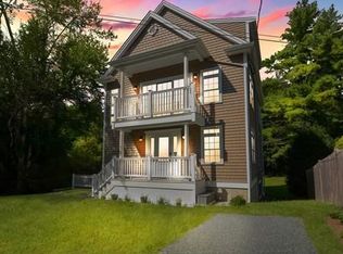 15 Canedy St, Wareham, MA 02571