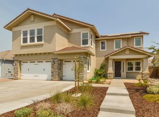 3179 Rialto Ave, Clovis, CA 93619