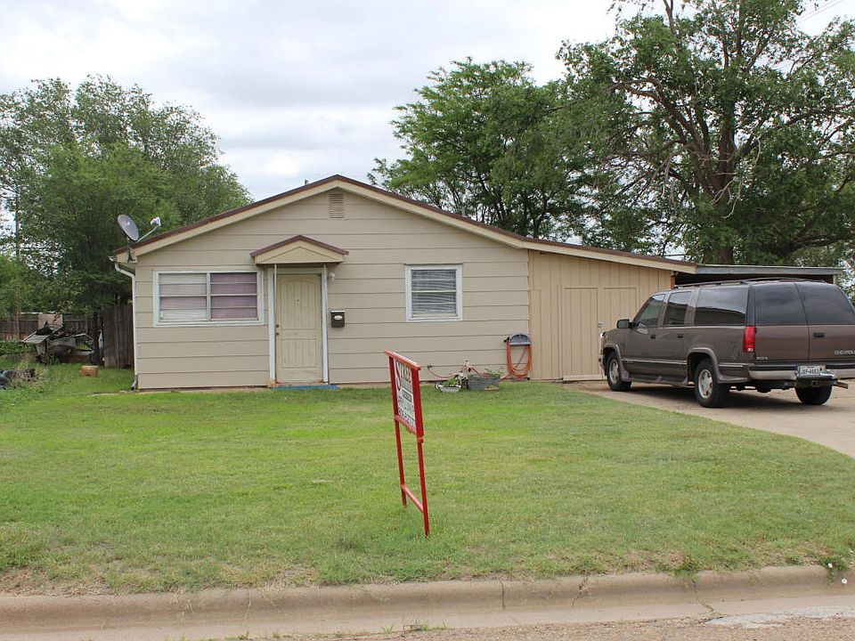 1st image of 221 S Gaines Ave