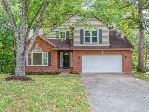 701 Lone Oak Dr, Pegram, TN 37143
