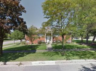 157 W 30th St #21, Holland, MI 49423