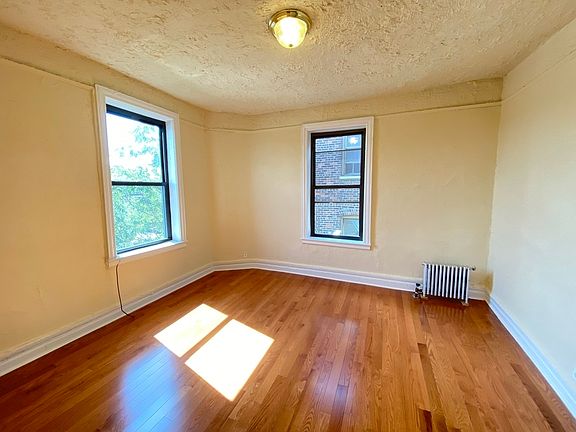 4th image of 402 W 148th St #64