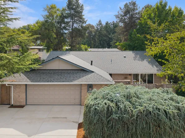 18800 NW Tolovana St, Portland, OR 97229