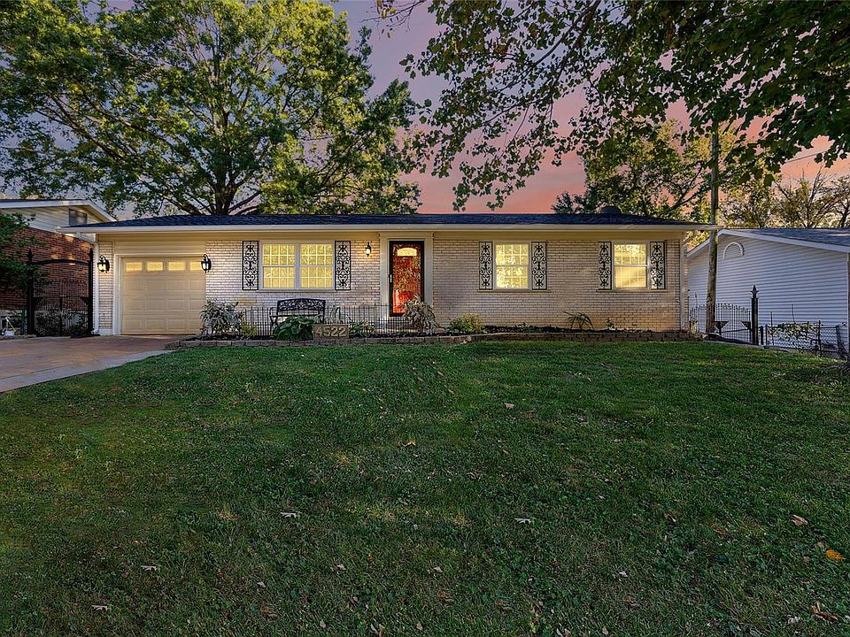 1st image of 4522 Ferrer Dr