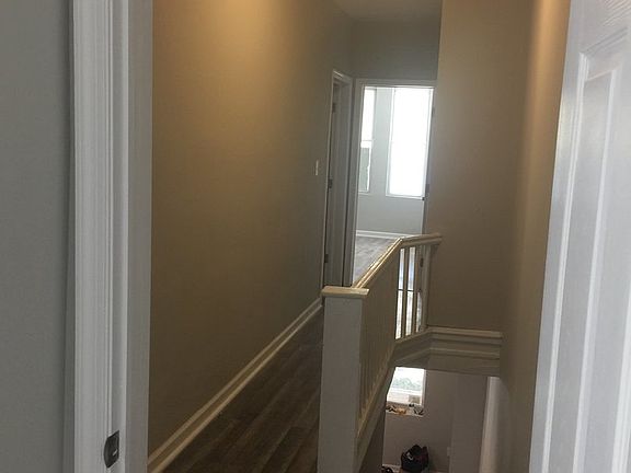 4th image of 6025 N 21st St
