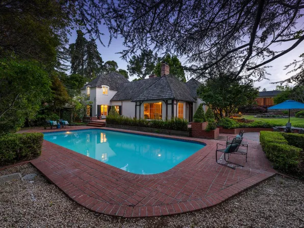 841 Hayne Rd, Hillsborough, CA 94010