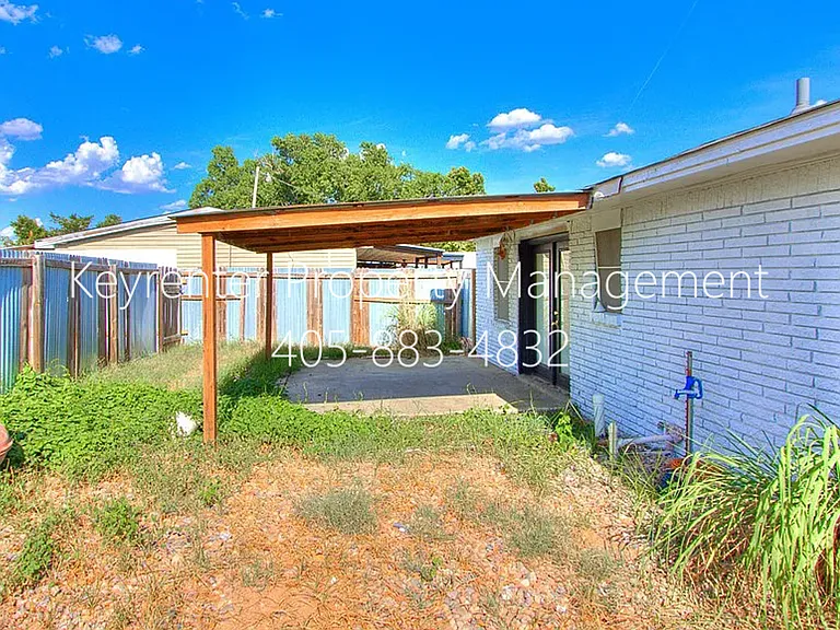 3615 SW 12th St — Photo 34