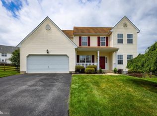 505 Umber Ct, Newark, DE 19702