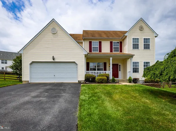 505 Umber Ct, Newark, DE 19702