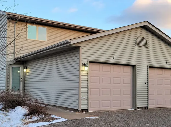 4912 Coventry Ct, Eau Claire, WI 54701