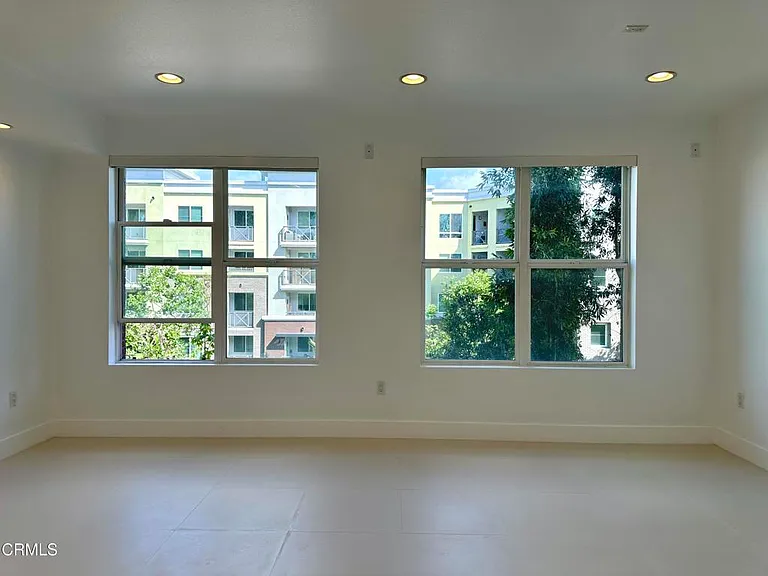 88 Bay State St #3N — Photo 9