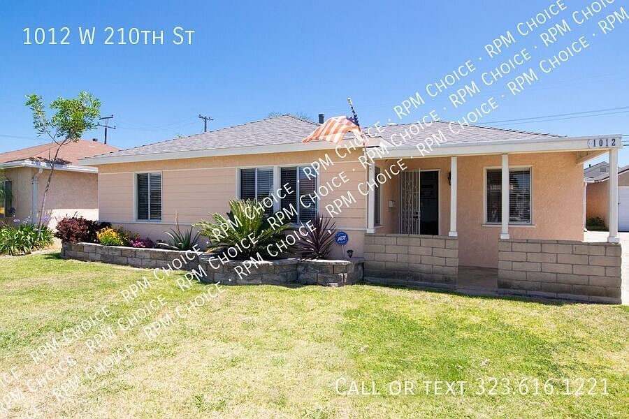1st image of 1012 W 210th St