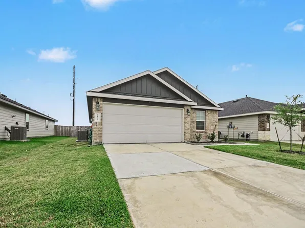 8830 Colicroot Dr, Rosharon, TX 77583